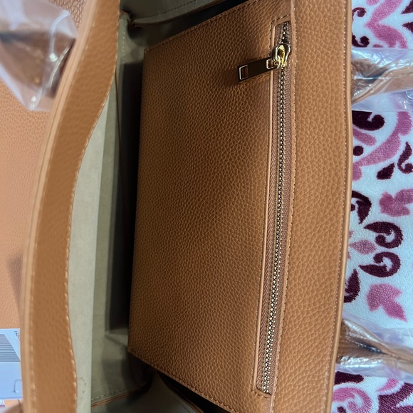 Brand new 2-in-1 Cognac Multi Out of Office Handbag - Picture 4 of 7